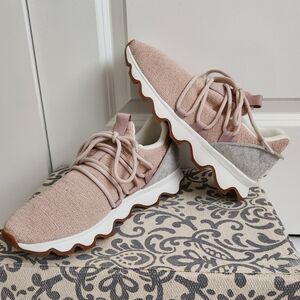 Sorel Women's Kinetic Lace Sneakers